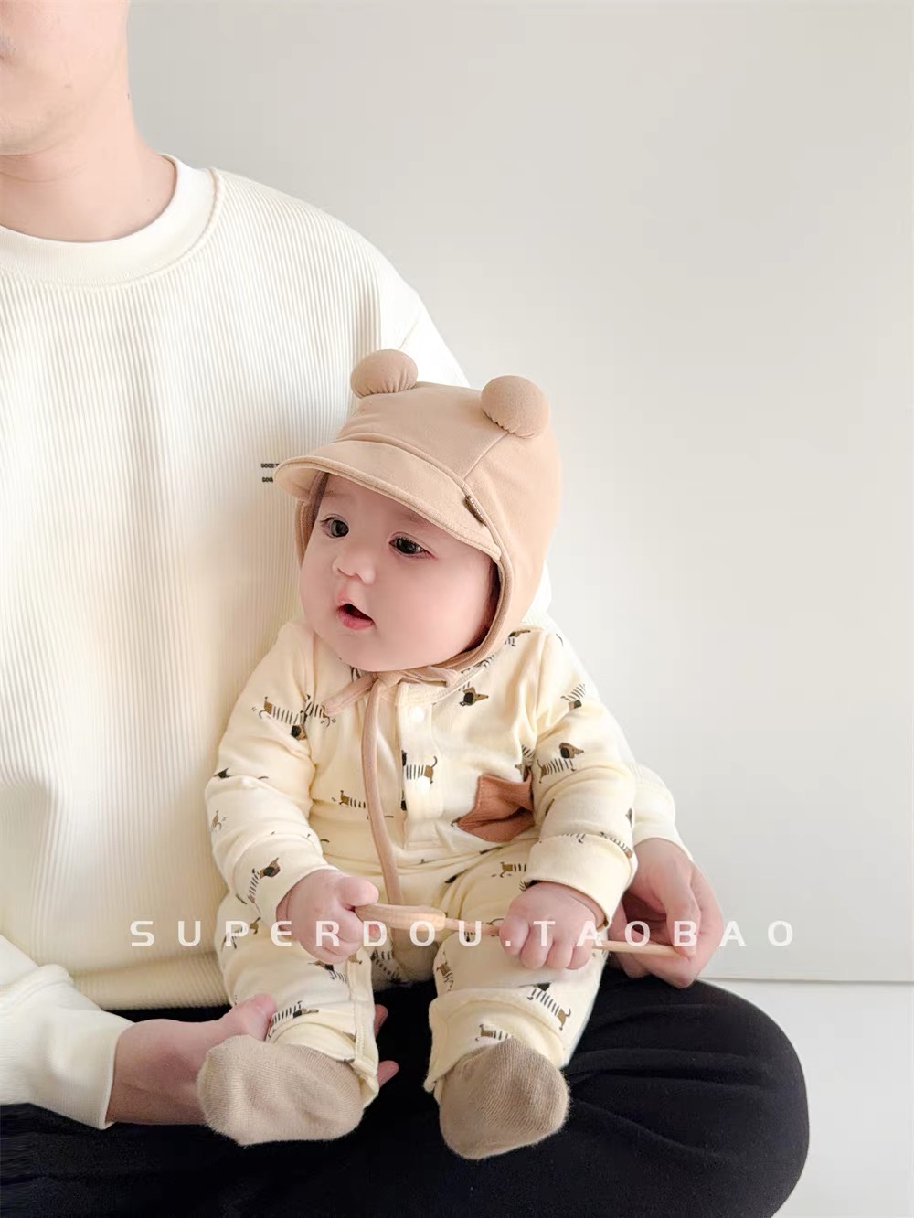 滿版小狗印花連身爬服